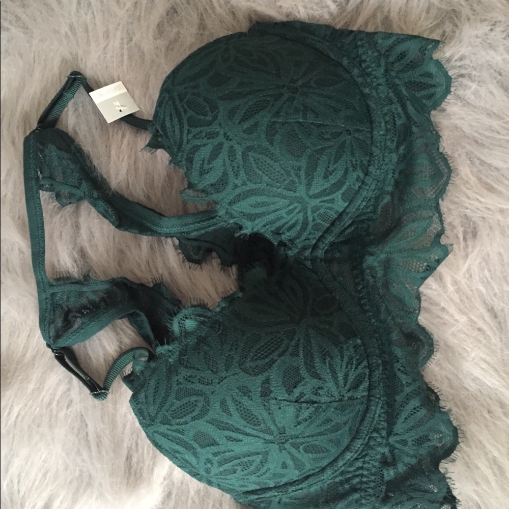 Lightly line VS Pink bralette
